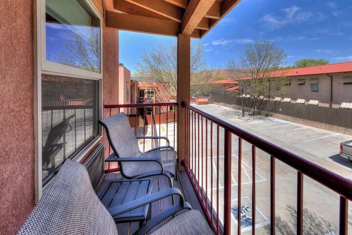 Terrace/Patio 69 of 72