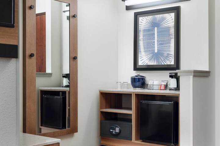 Hyatt Place Grand Rapids-South