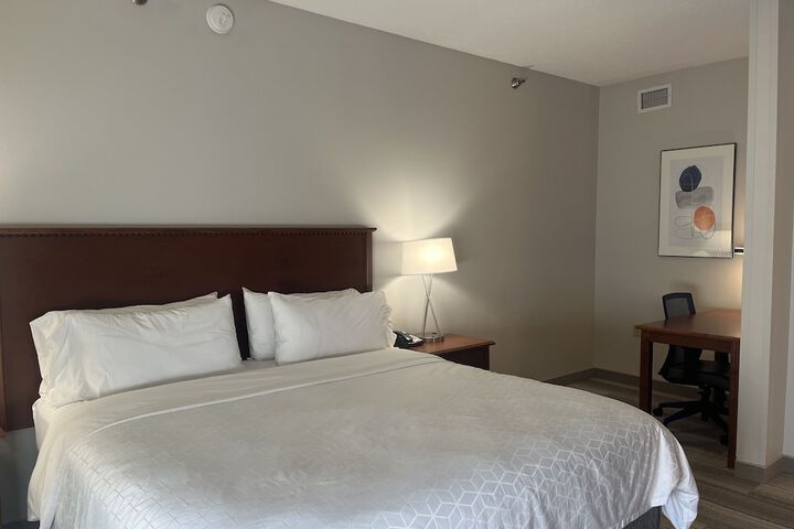 Room 66 of 111