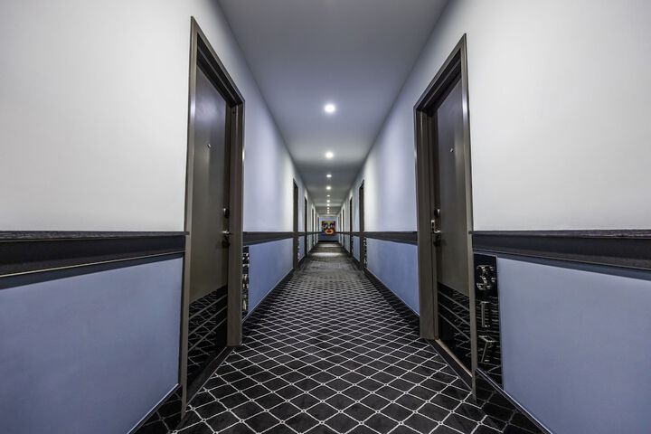 Ballroom/Hall 65 of 81