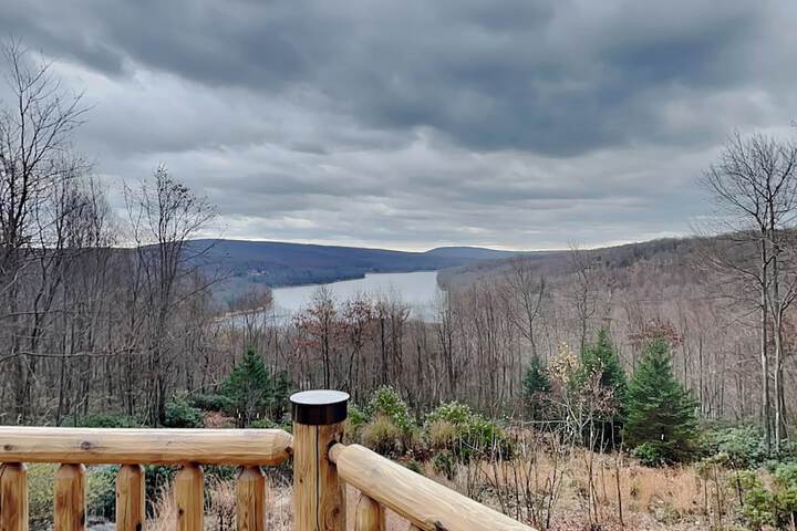 Highlands Heaven by Taylor Made Deep Creek