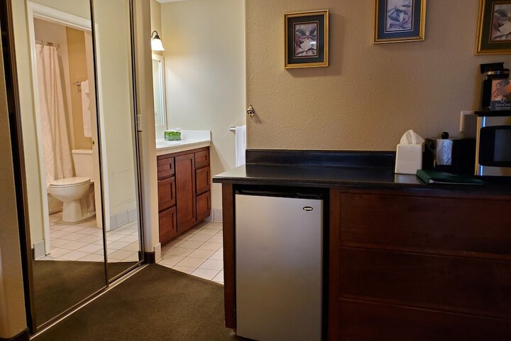 Room 8 of 29