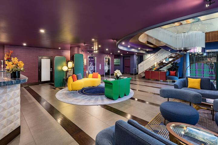 Hotel Interior 7 of 39