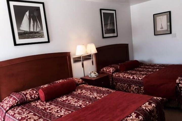 Room 20 of 38