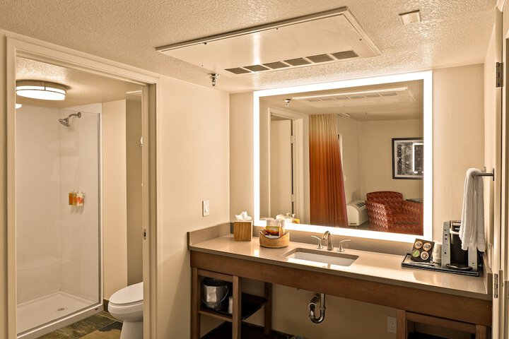 Room 31 of 80