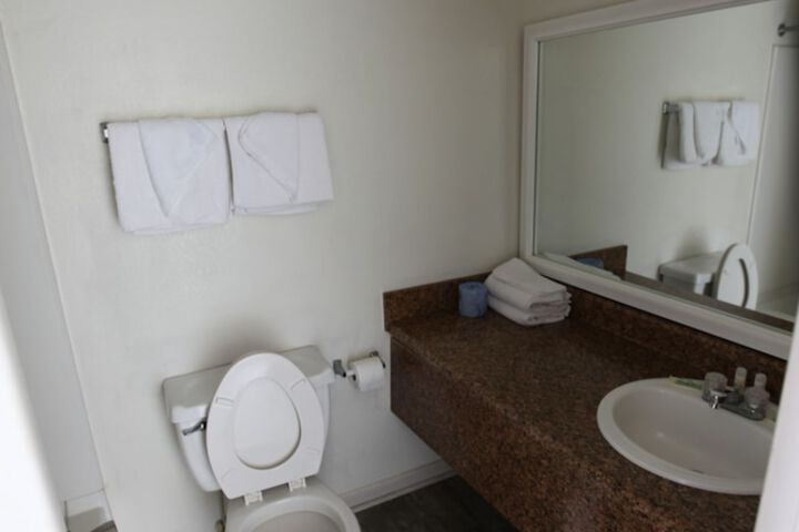 Room 46 of 54