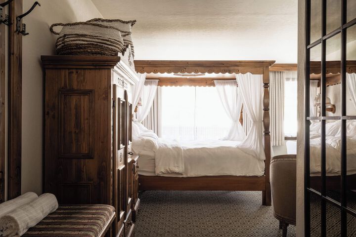 Enzian Inn