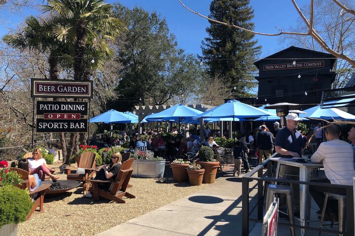 Calistoga Inn Restaurant and Brewery