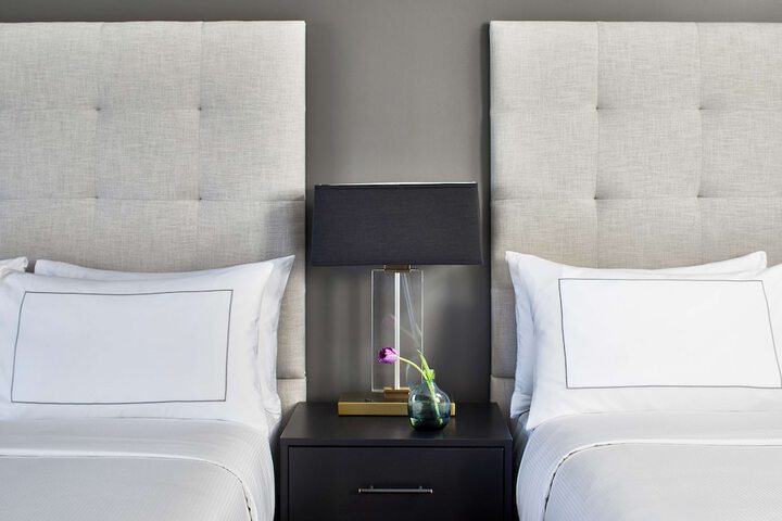 Cumberland House Knoxville Tapestry Collection by Hilton