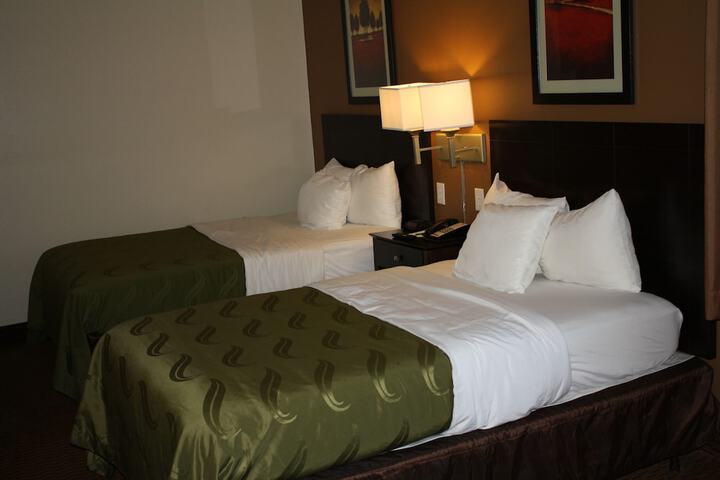 Room 73 of 129