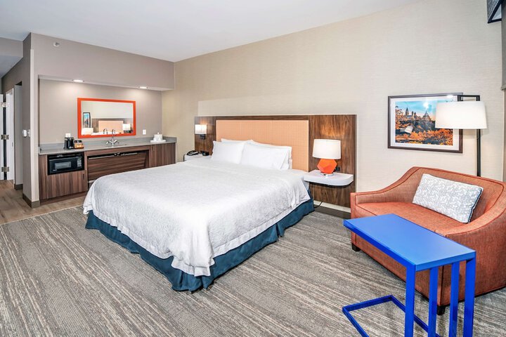 Hampton Inn by Hilton Ottawa