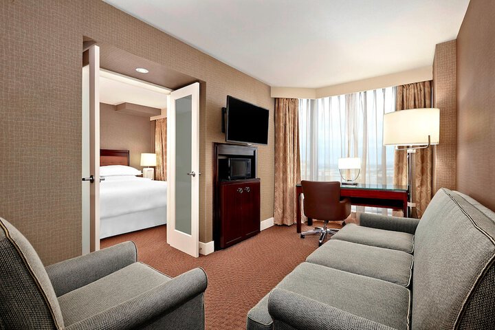 Room 12 of 117