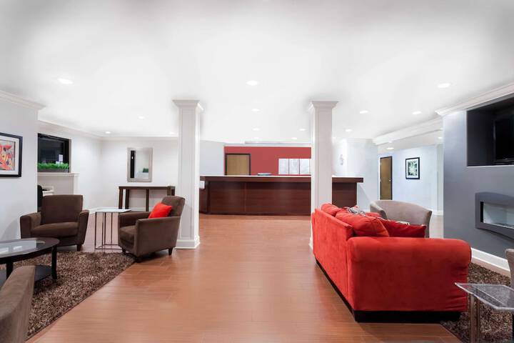 Hotel Interior 9 of 30