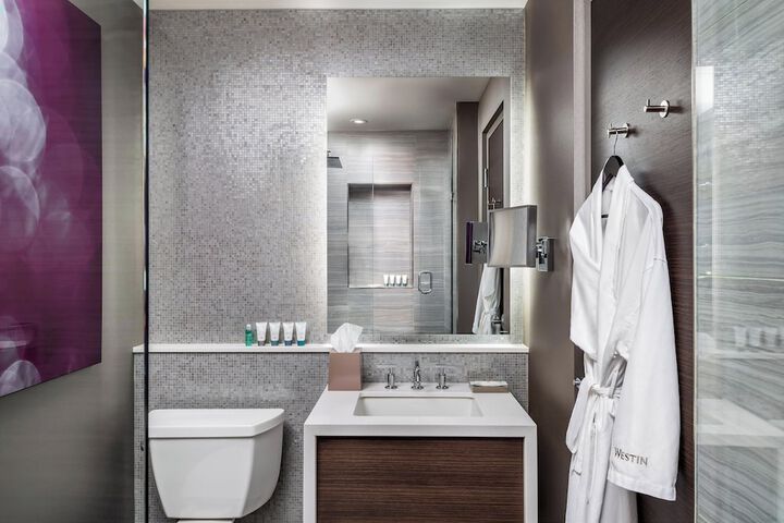 The Westin Harbour Castle Toronto