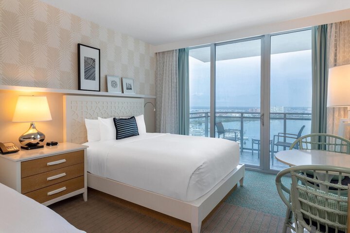 Wyndham Grand Clearwater Beach
