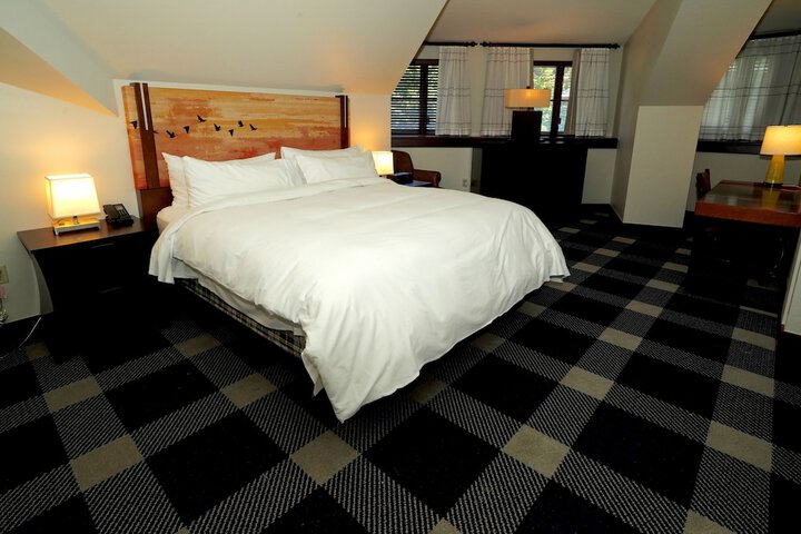 Heavenly Village Condos - Grand Residence