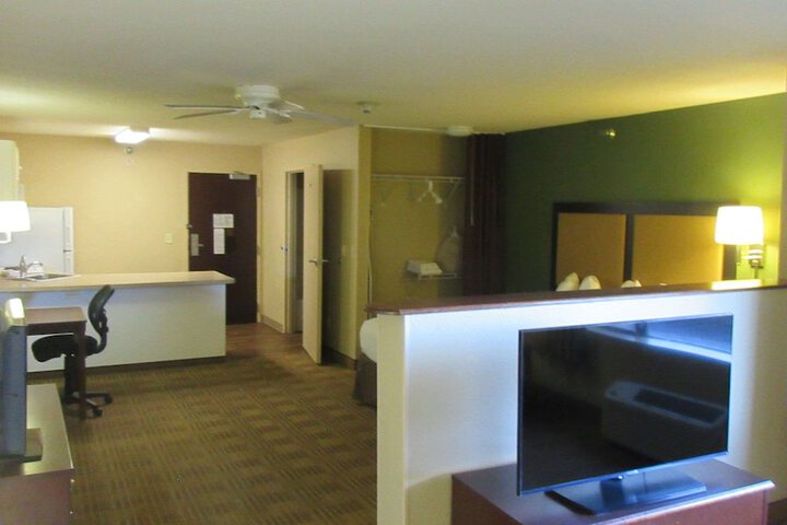 Room 19 of 54