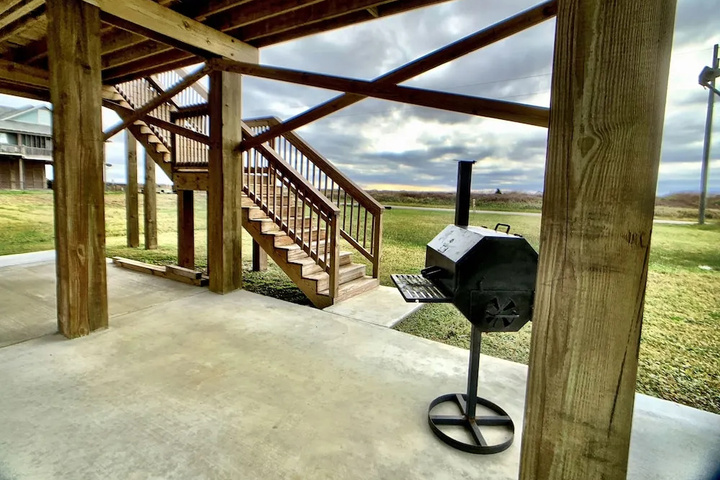 A Silver Lining 4 Br Home