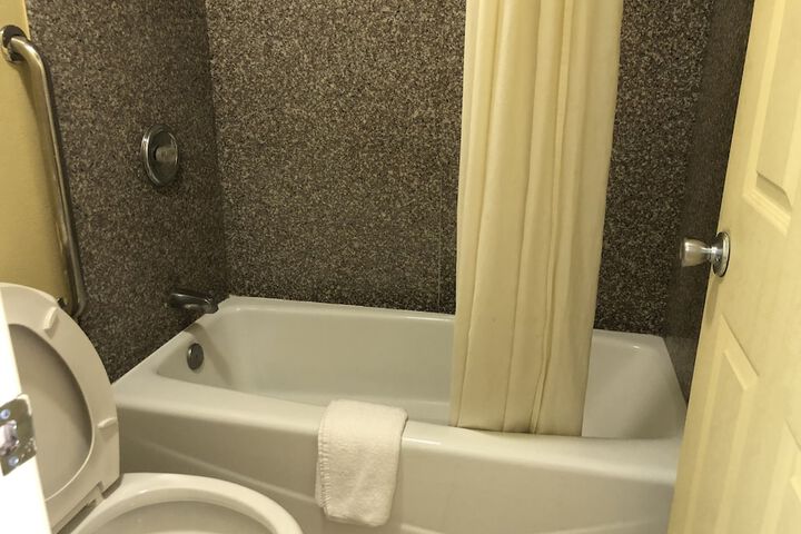 Room 20 of 22