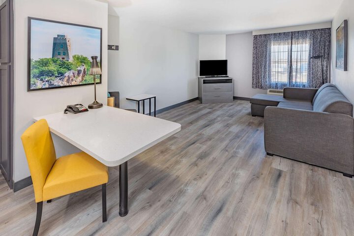 La Quinta Inn & Suites by Wyndham Ardmore