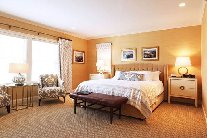 Room 40 of 67