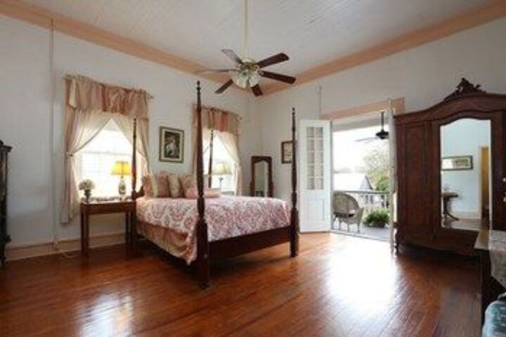 The Old Castillo Bed and Breakfast