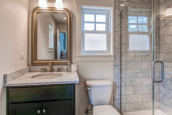 Modern Gearhart Getaway Walk to Beach & Downtown!