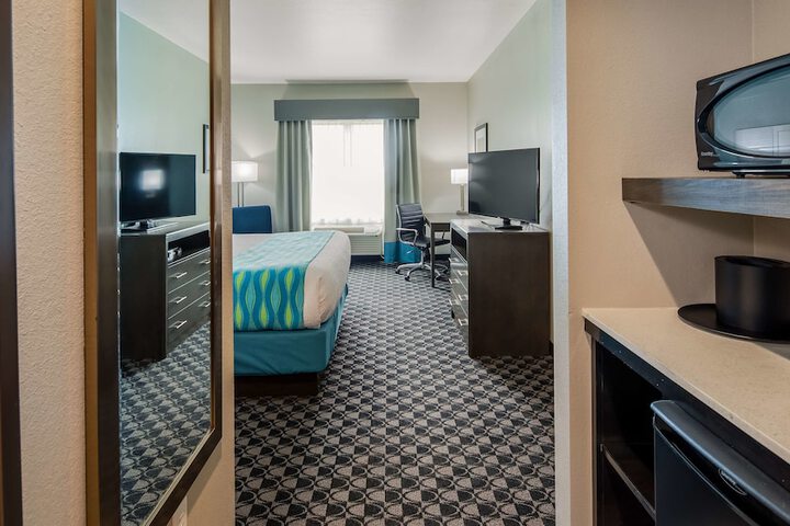 Room 26 of 42