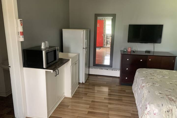 Room 27 of 45