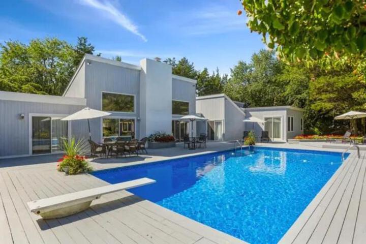 Villa Xmart - Luxury with pool