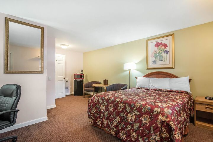 Rodeway Inn Bellows Falls