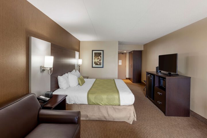 Room 16 of 44