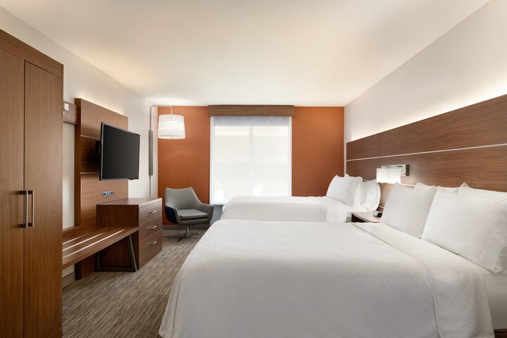 Holiday Inn Express Hotel & Suites Auburn - University Area by IHG