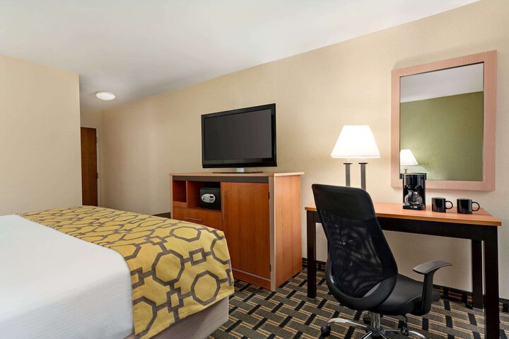 Room 26 of 36
