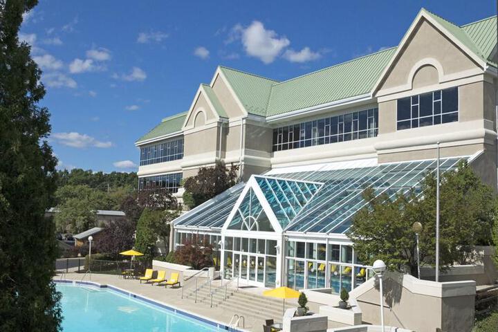 BUSHKILL INN AND CONFERENCE CENTER