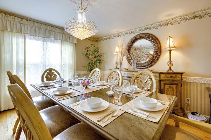 Charming Bay Head Retreat - Half-mi to Beach!