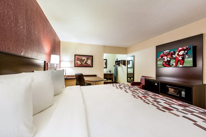 Room 25 of 29