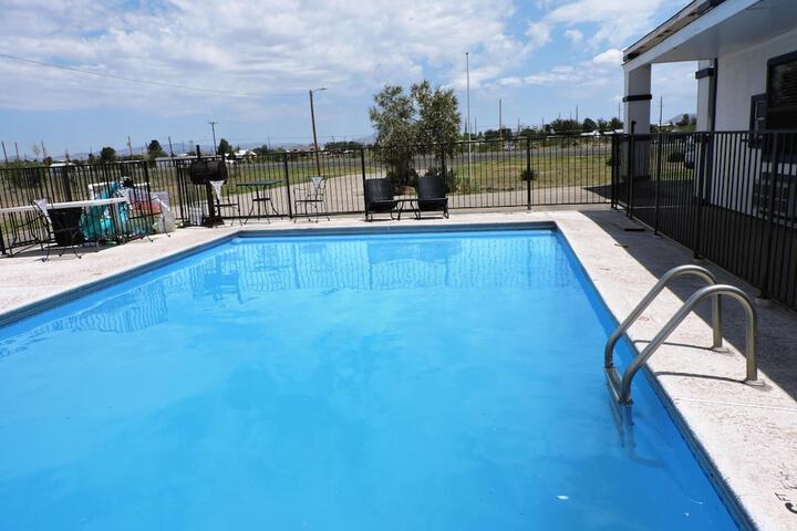 Pool 7 of 16