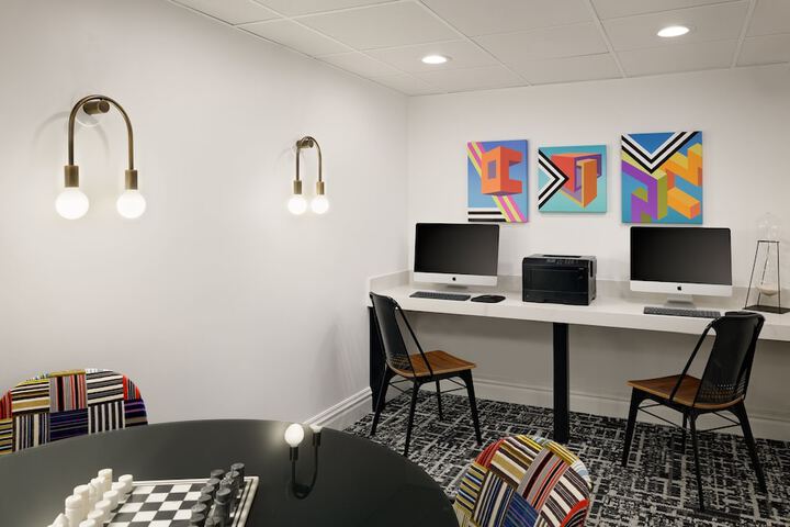 Business Center 79 of 79