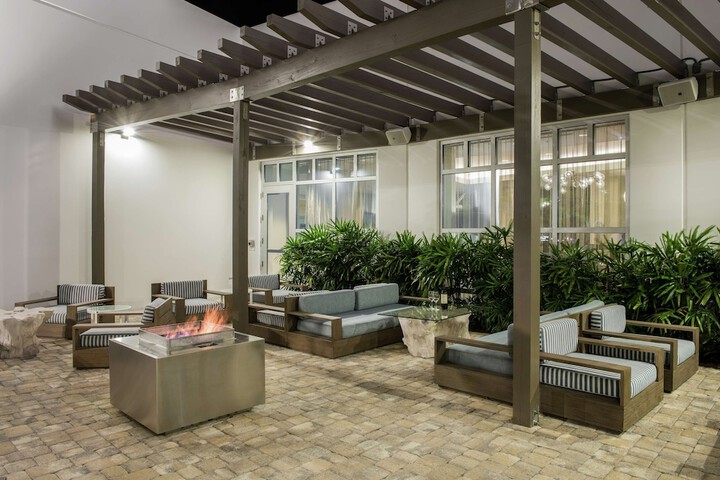 Terrace/Patio 38 of 41
