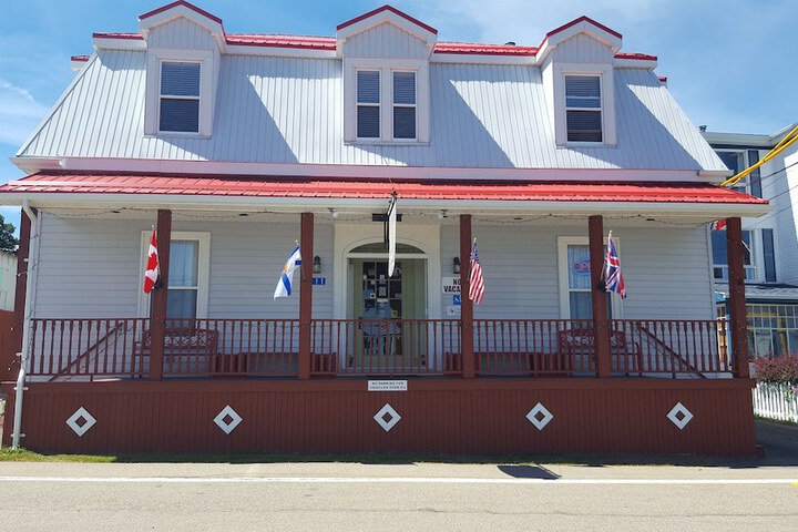 Harmony B & B & Suites