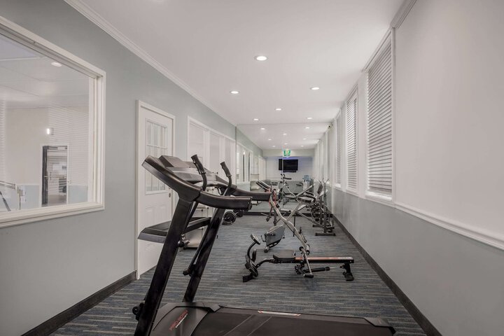 Health and Fitness 32 of 34