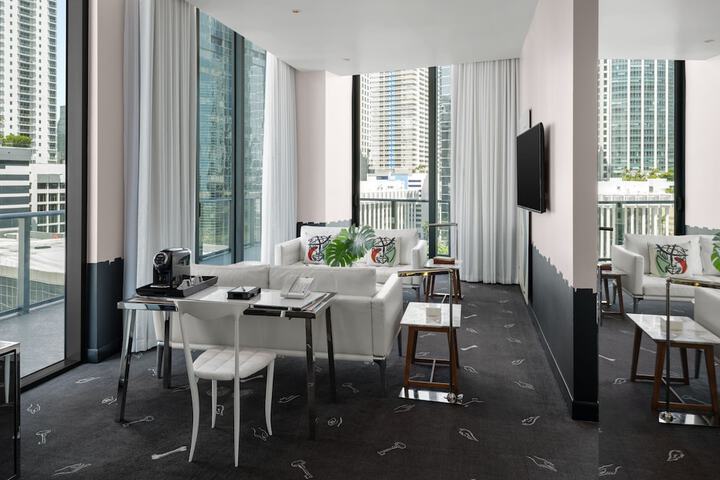 Room 60 of 113