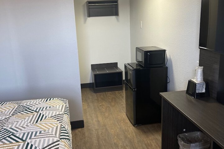 Room 26 of 30
