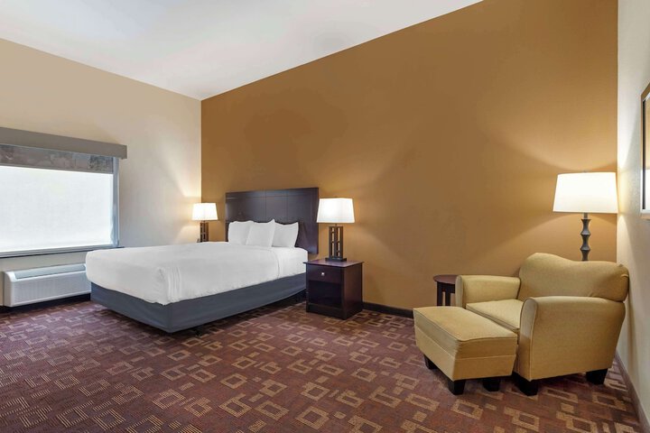 Room 21 of 41