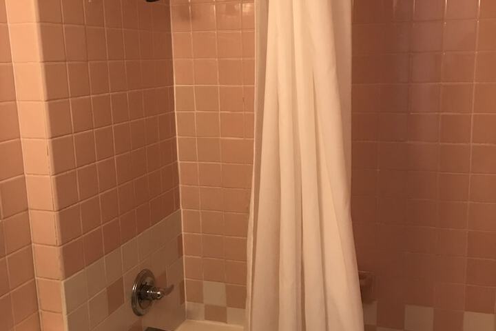 Room 55 of 76