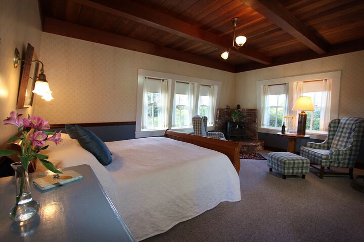 Joshua Grindle Inn