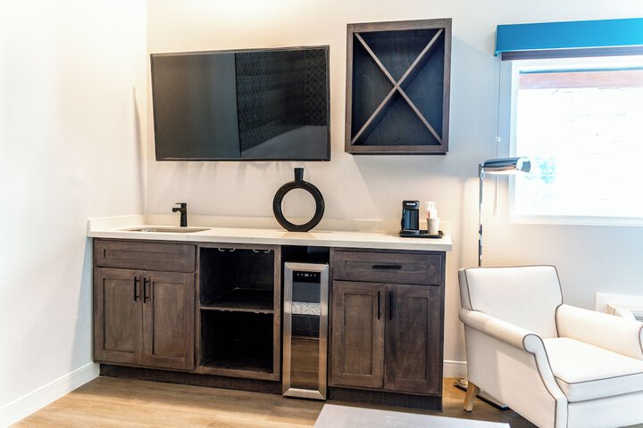 Aspire Inn Studios & Spas