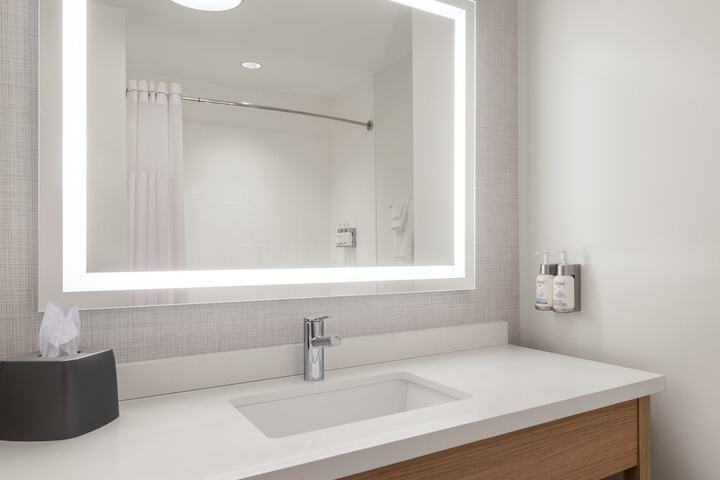 Garner Hotel Gonzales by IHG