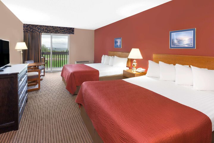 Room 16 of 17